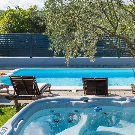 Casa Rosa Sibenik